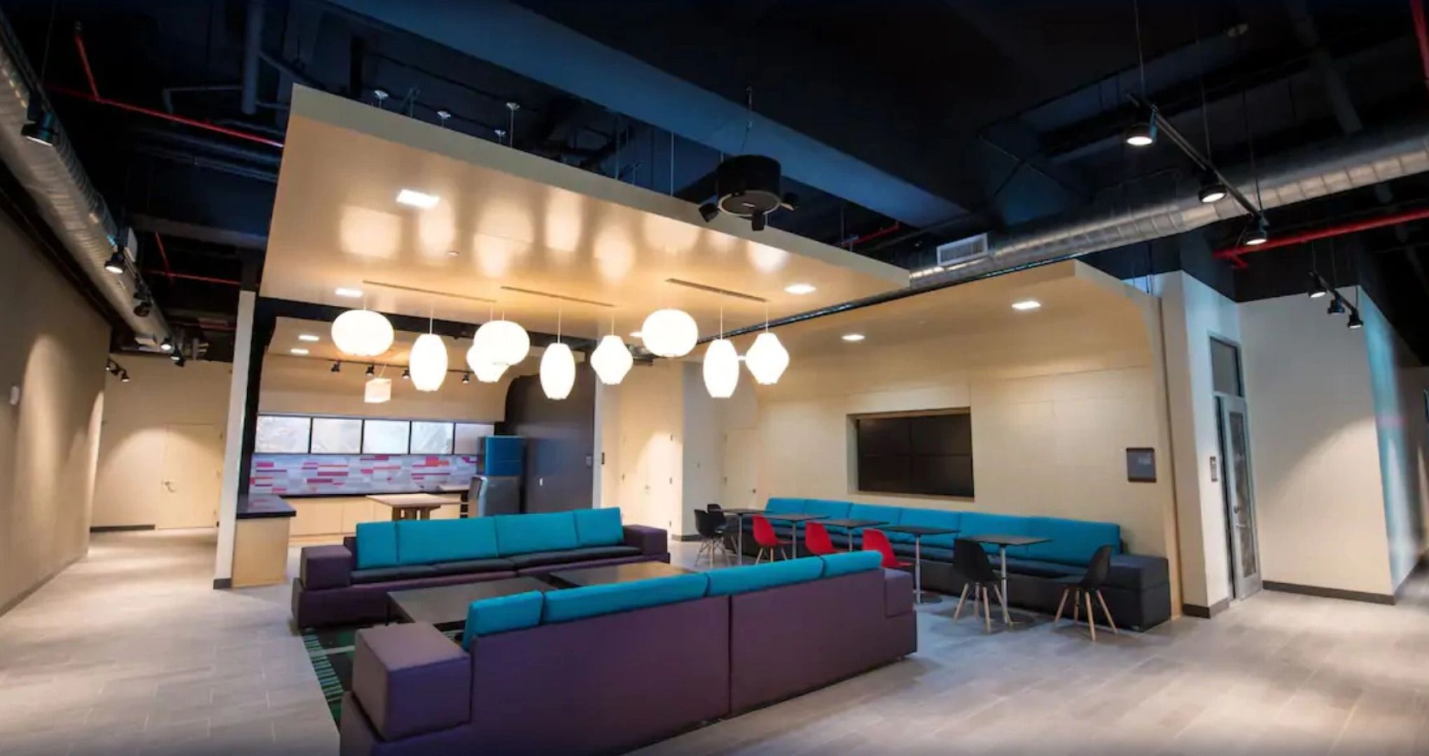 Aloft New York LaGuardia Airport