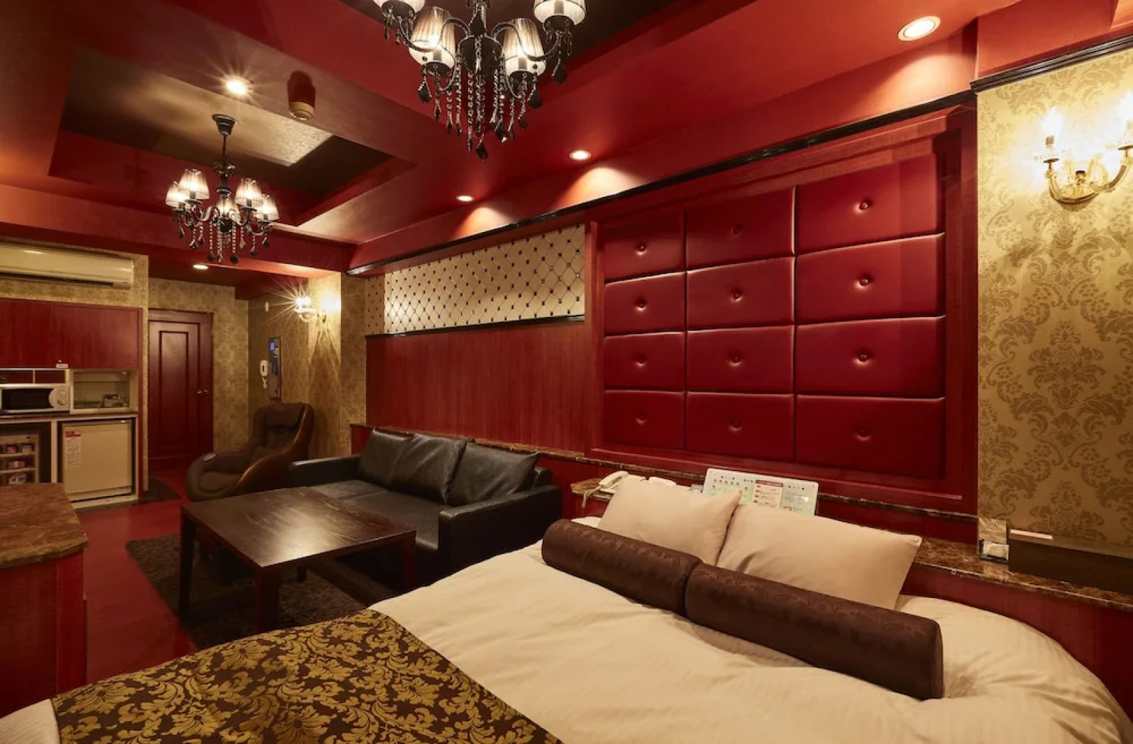 Hotel Mine (Love Hotel)