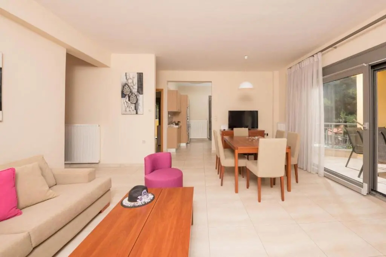 Louloudis Pool Villa