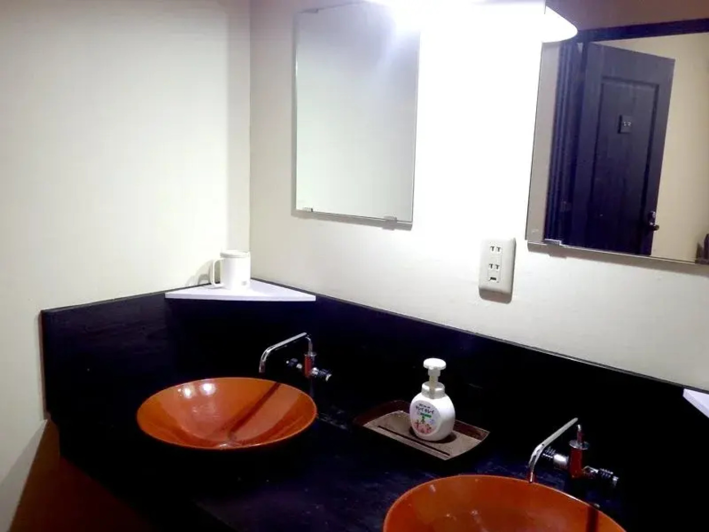 Kogyo Minshiku Kichibei Hotel