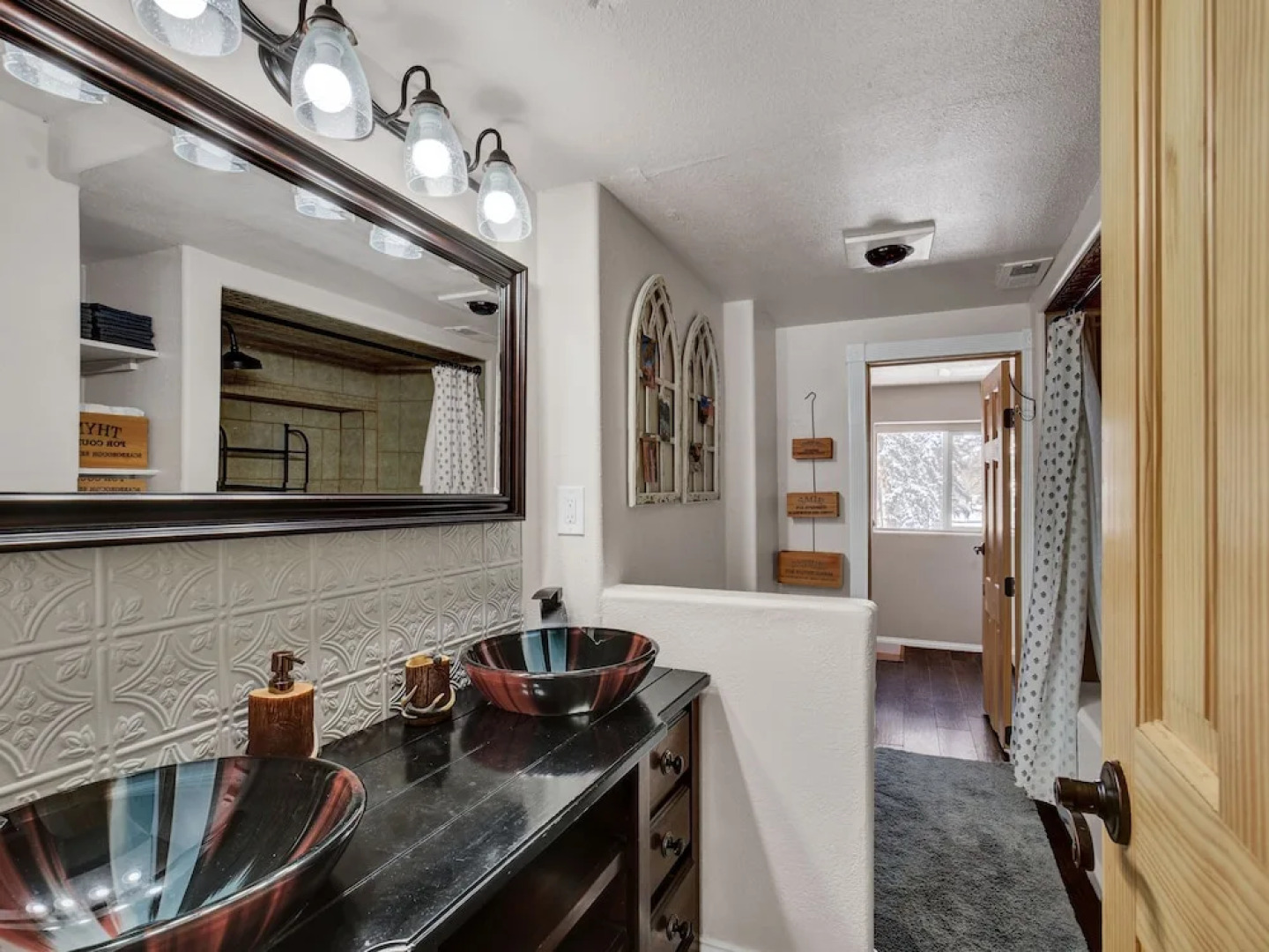 The Chipita Park Cabin