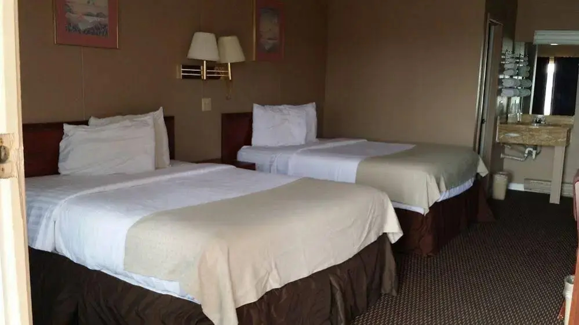 Americas Best Value Inn Elm Creek
