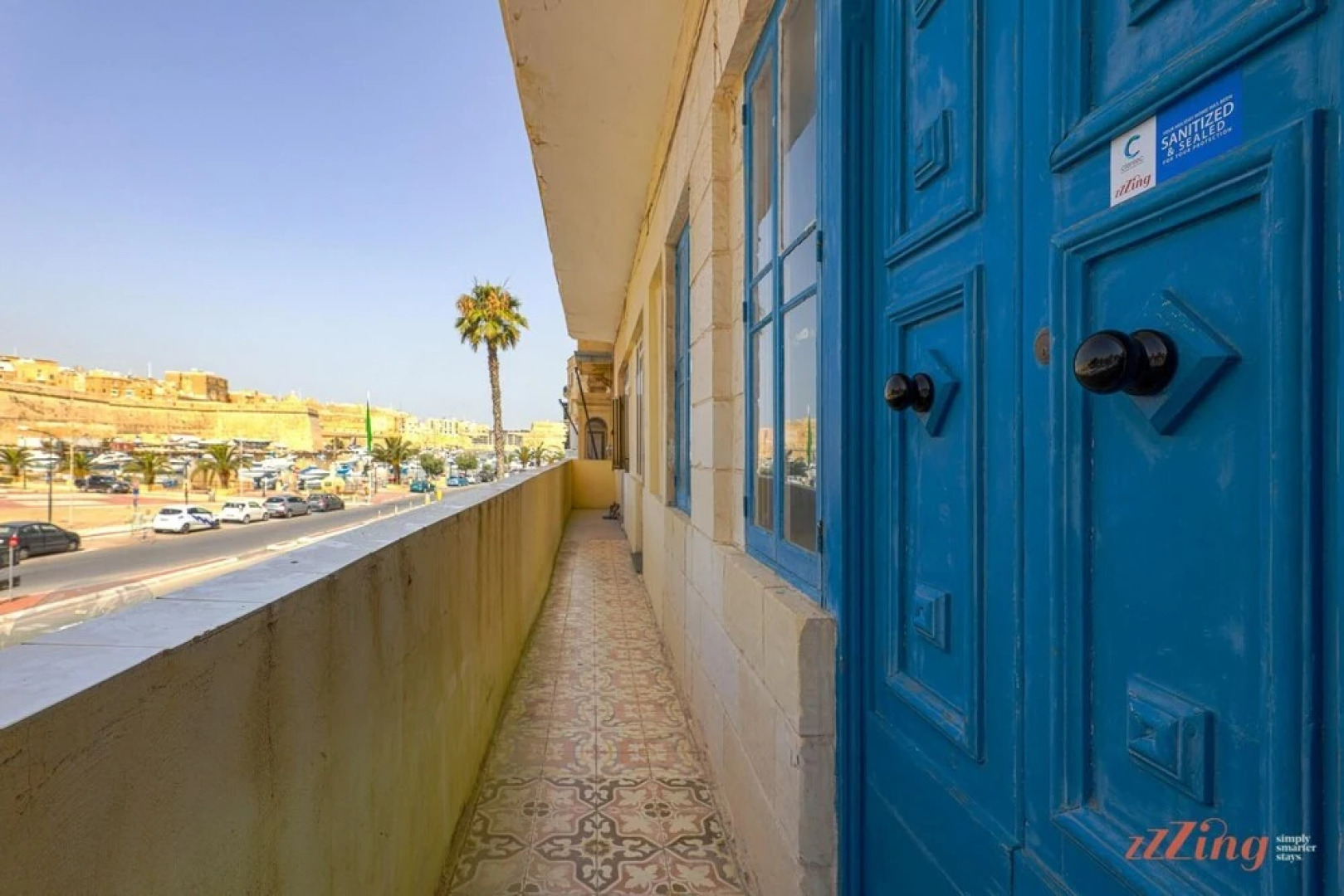 Retro Designer 1 Bedroom Apt in Cottonera New
