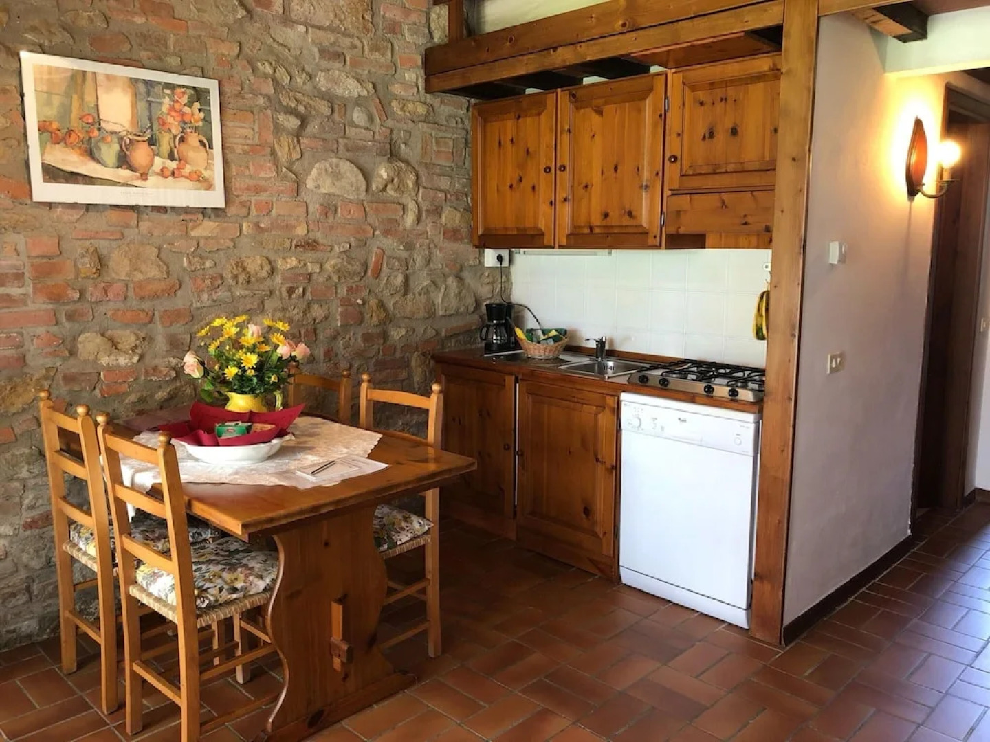 Romola Retreat: Tuscan Escape