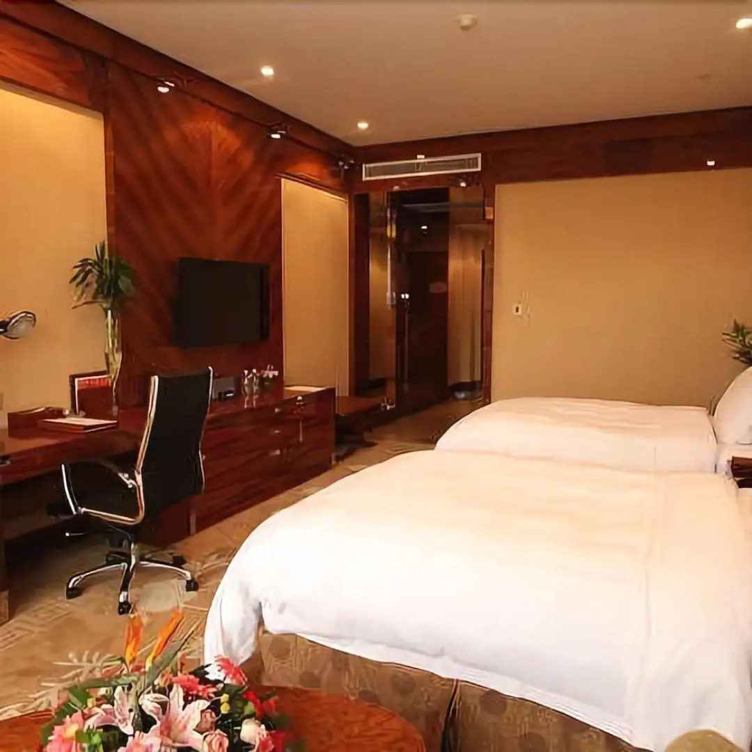 Zhengzhou Baishun International Hotel