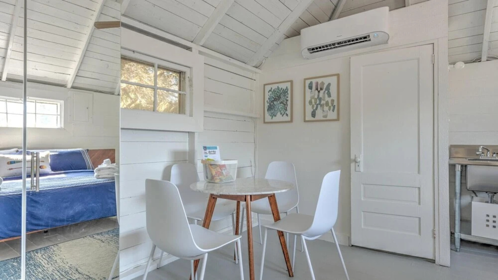 Bungalow 1 - 1br, Water View