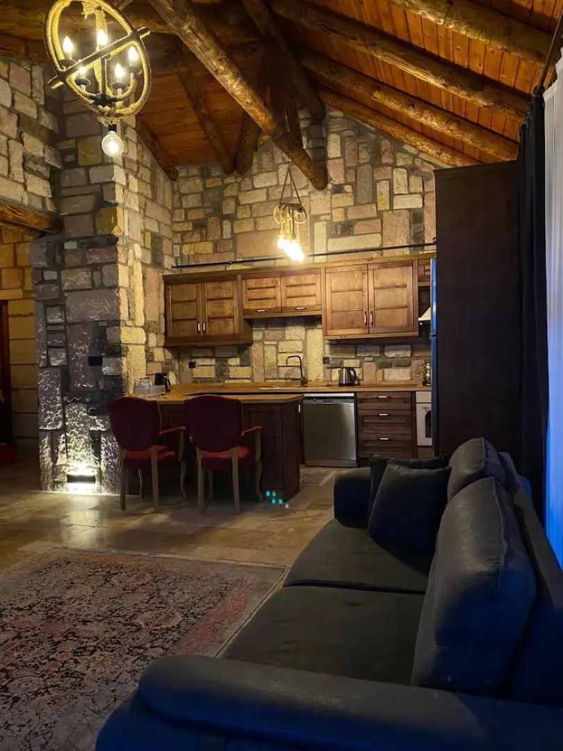 Amazing Stone House With Private Pool in Iznik