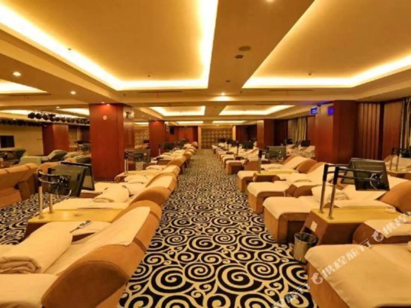 Bin Jiang International Hotel