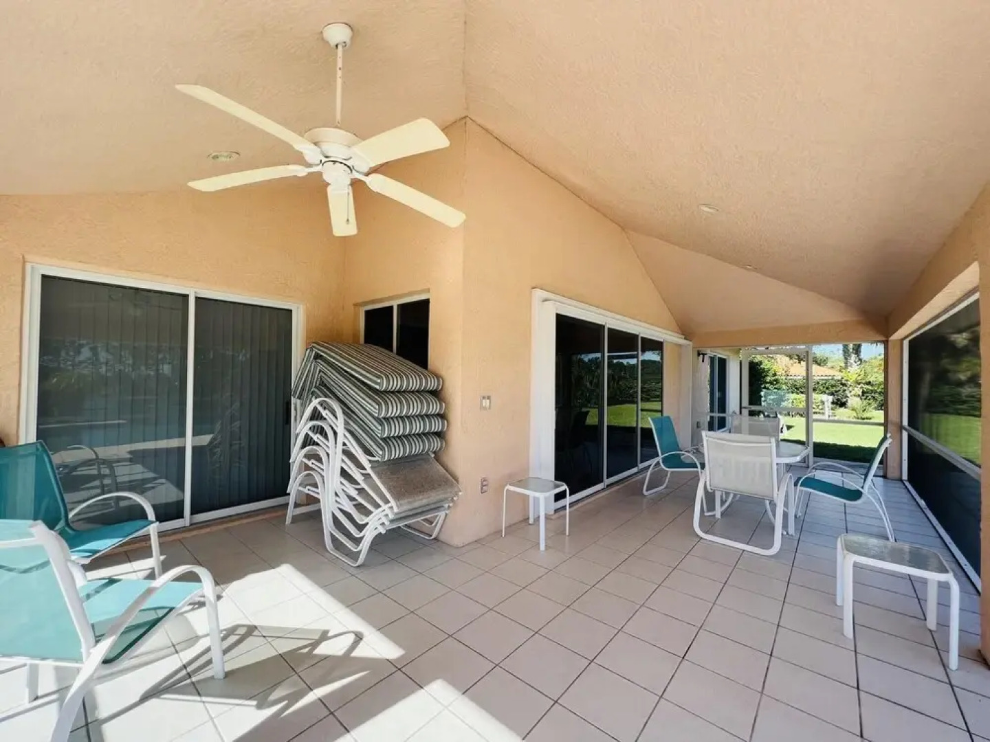 Swiss 58 - Lake Denise