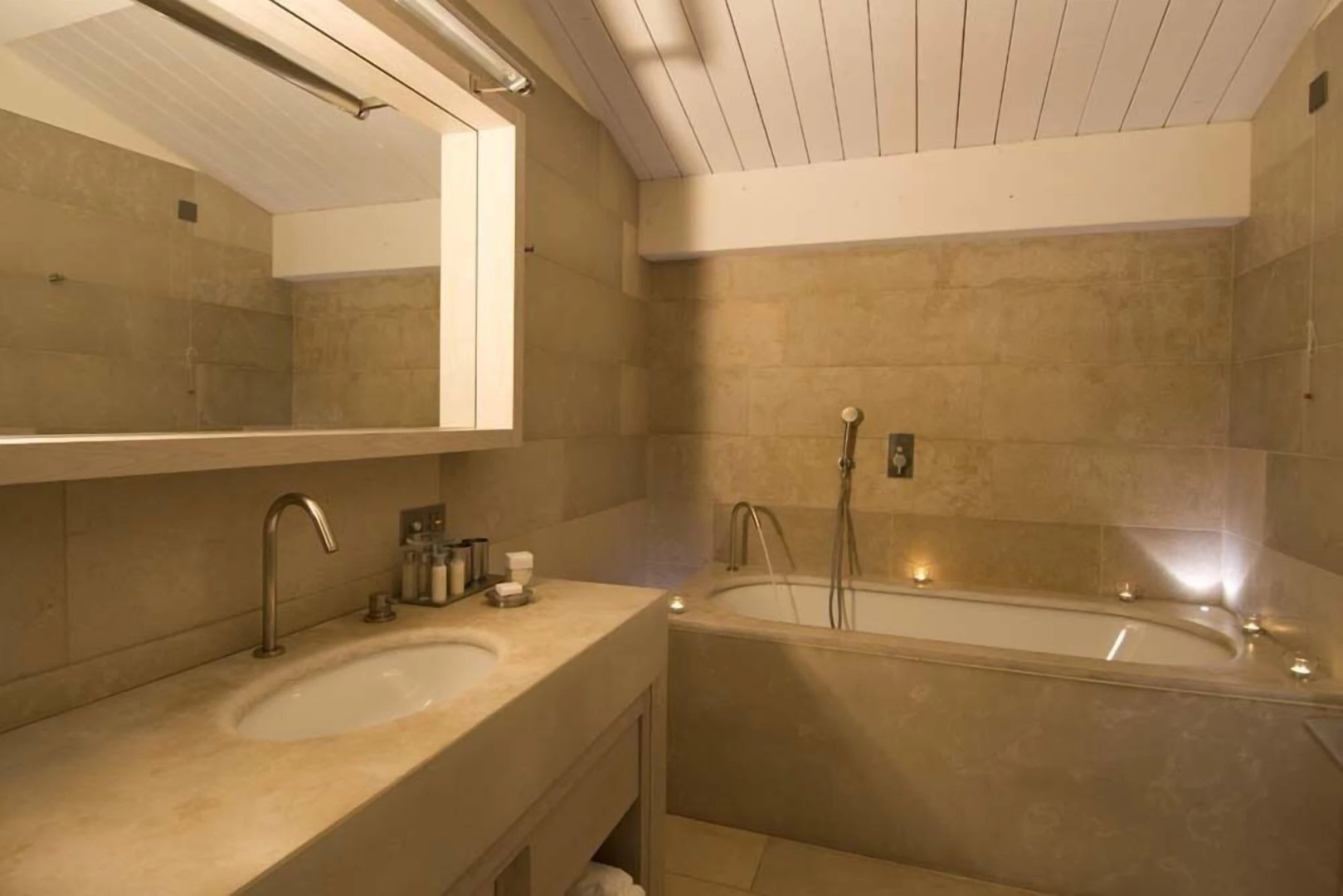 Relais Histò San Pietro sul Mar Piccolo