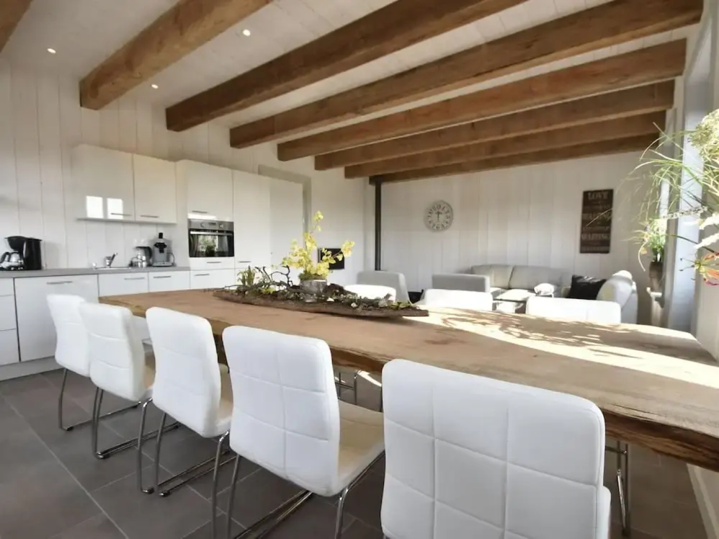 Studio Hazenborgh in Callantsoog Near the sea