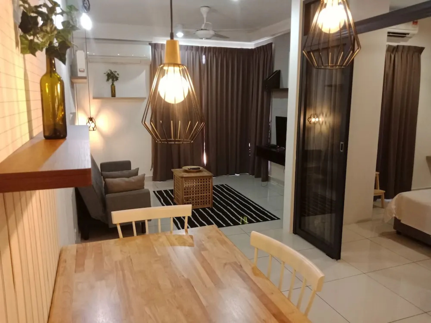 1Tebrau Premium Suites by 12stay