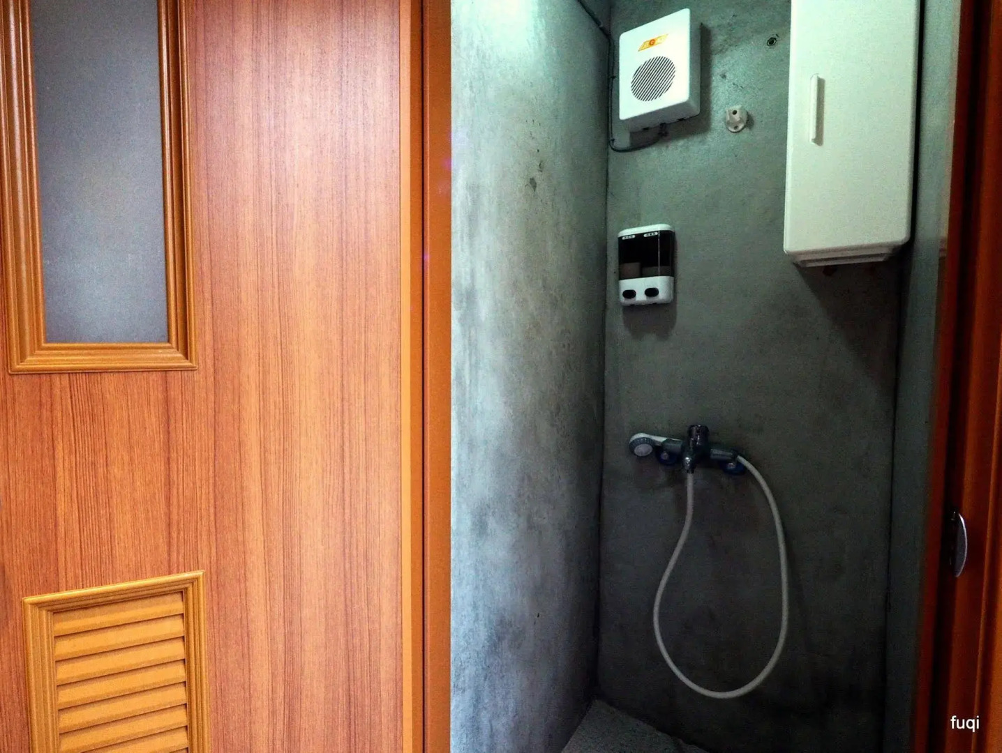 Fuqi Hostel - Heping