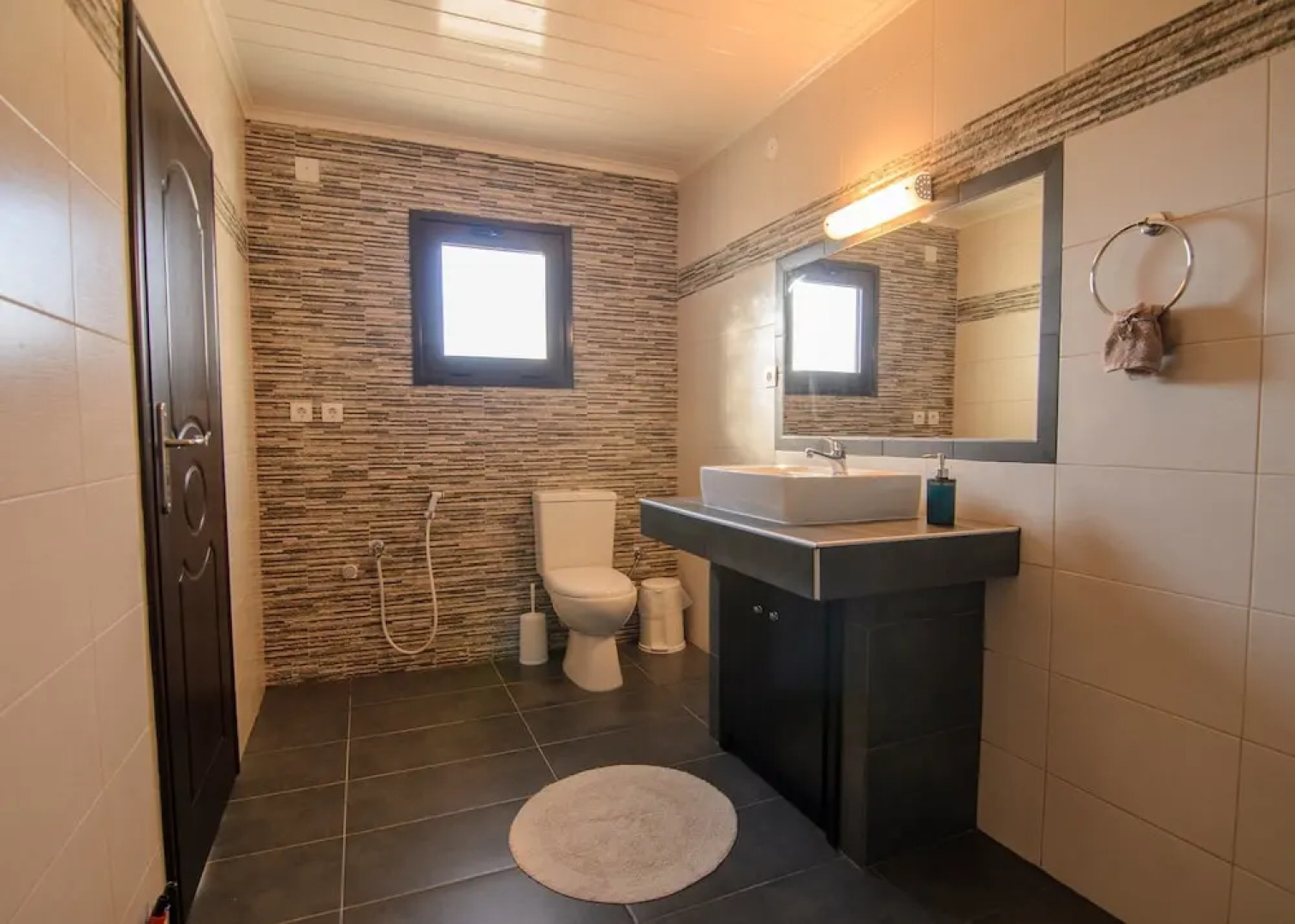 Traditional Apartments Madares