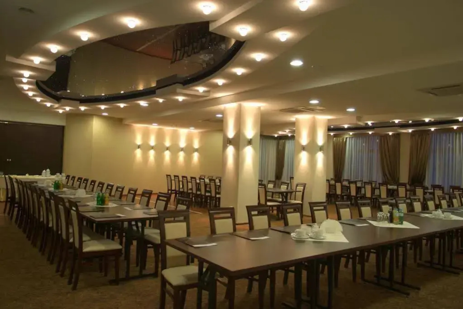 Hotel Cztery Pory Roku