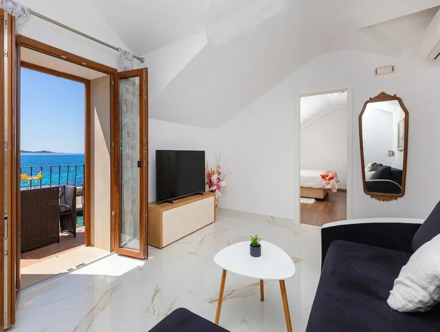 Villa Ana