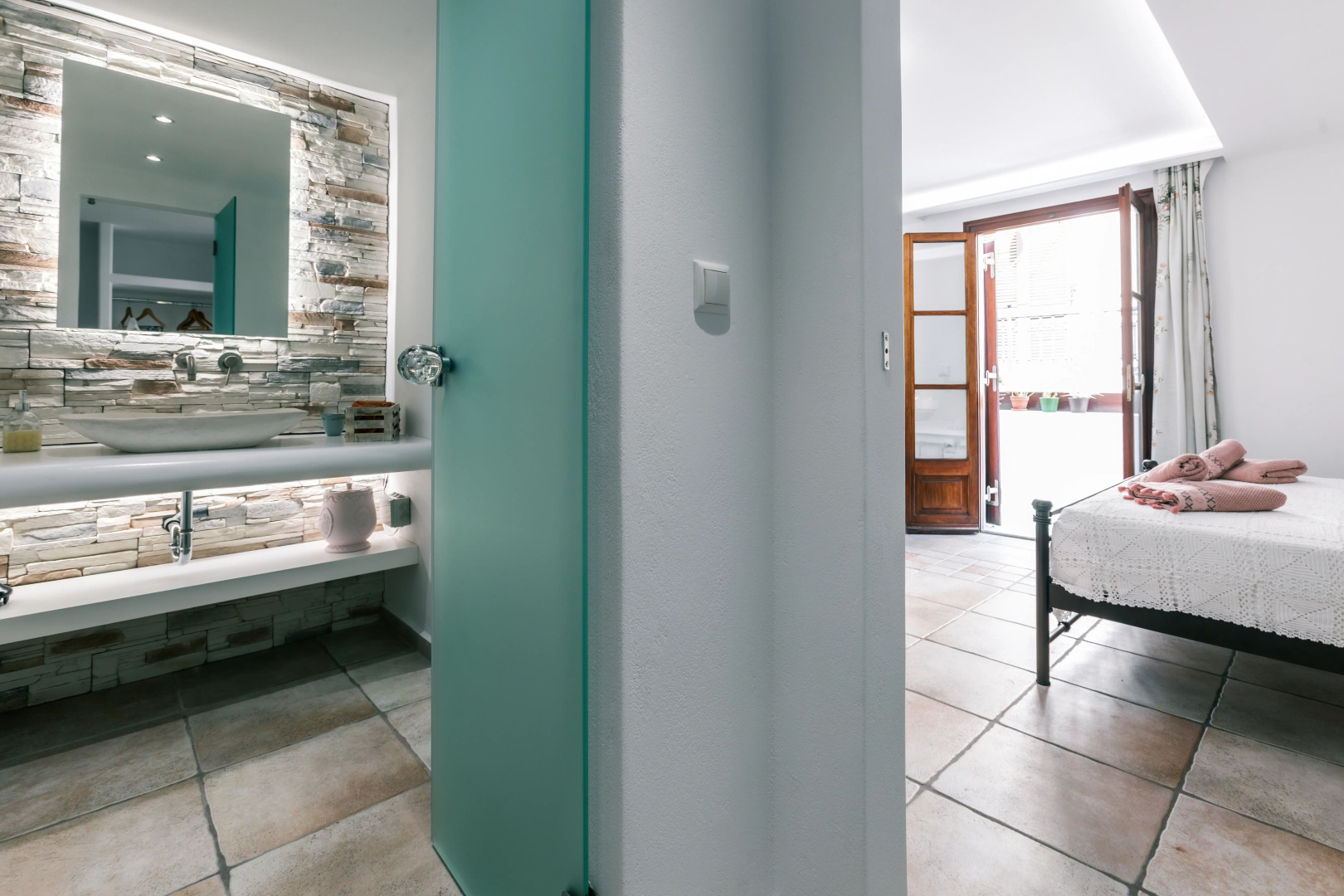 Arco Naxos Luxury Apartments