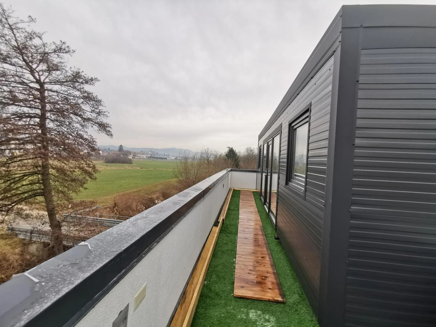 Roof Apartment ART-PE