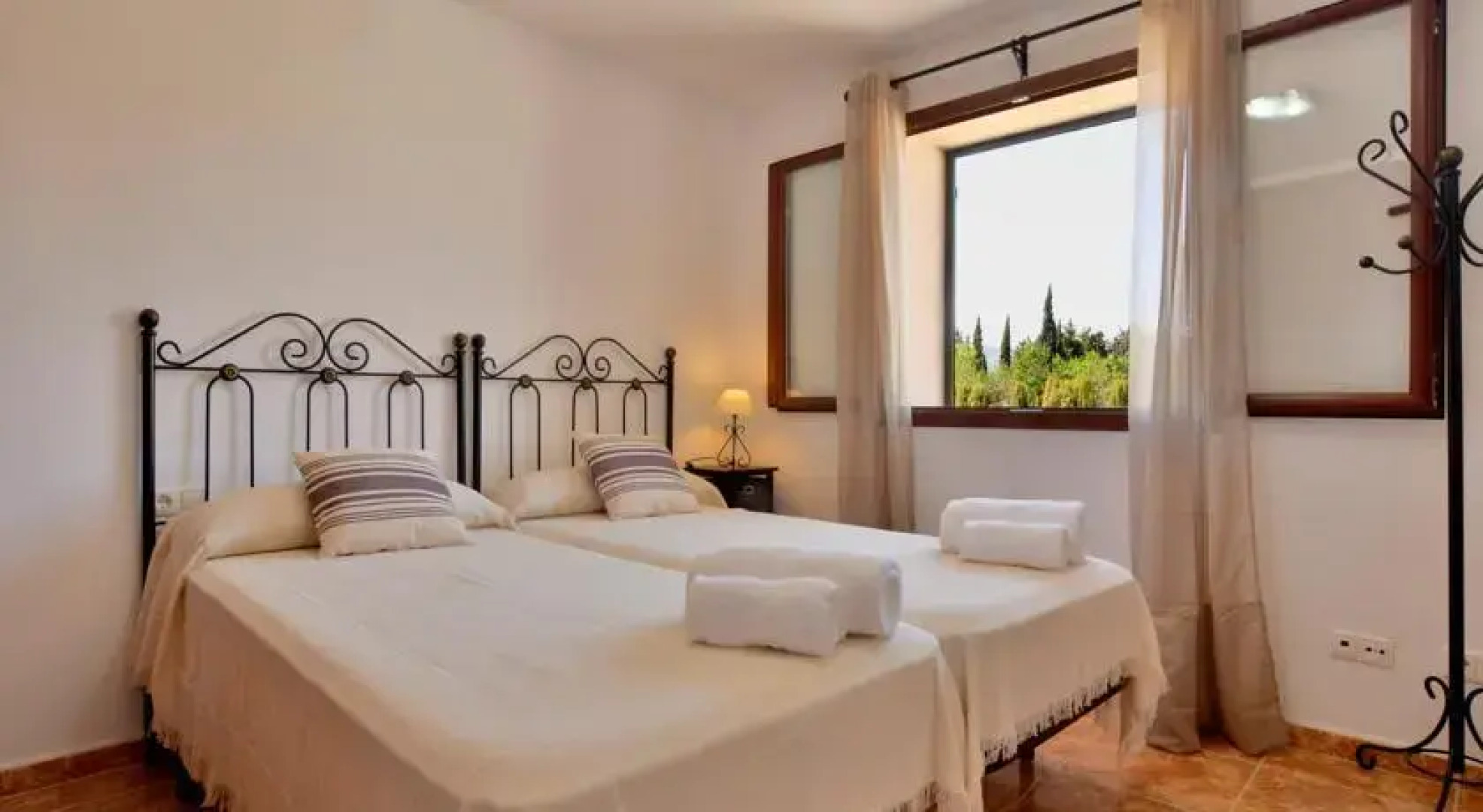 Holiday in Mallorca Family Finca with Pool