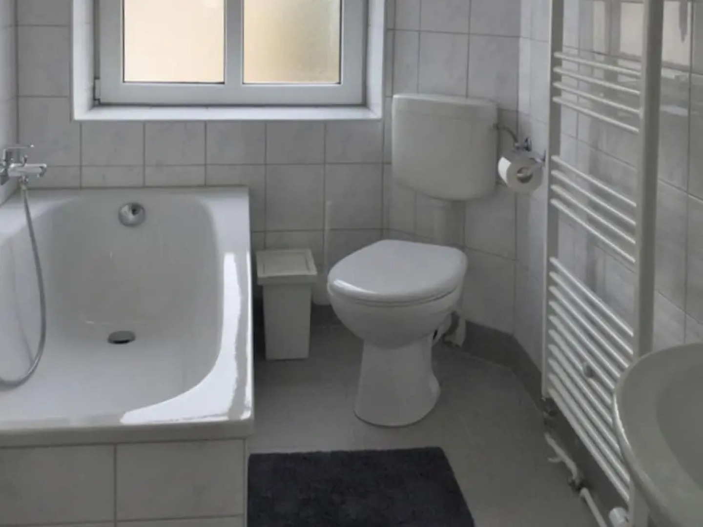 Quaint Apartment in Celle near Forest