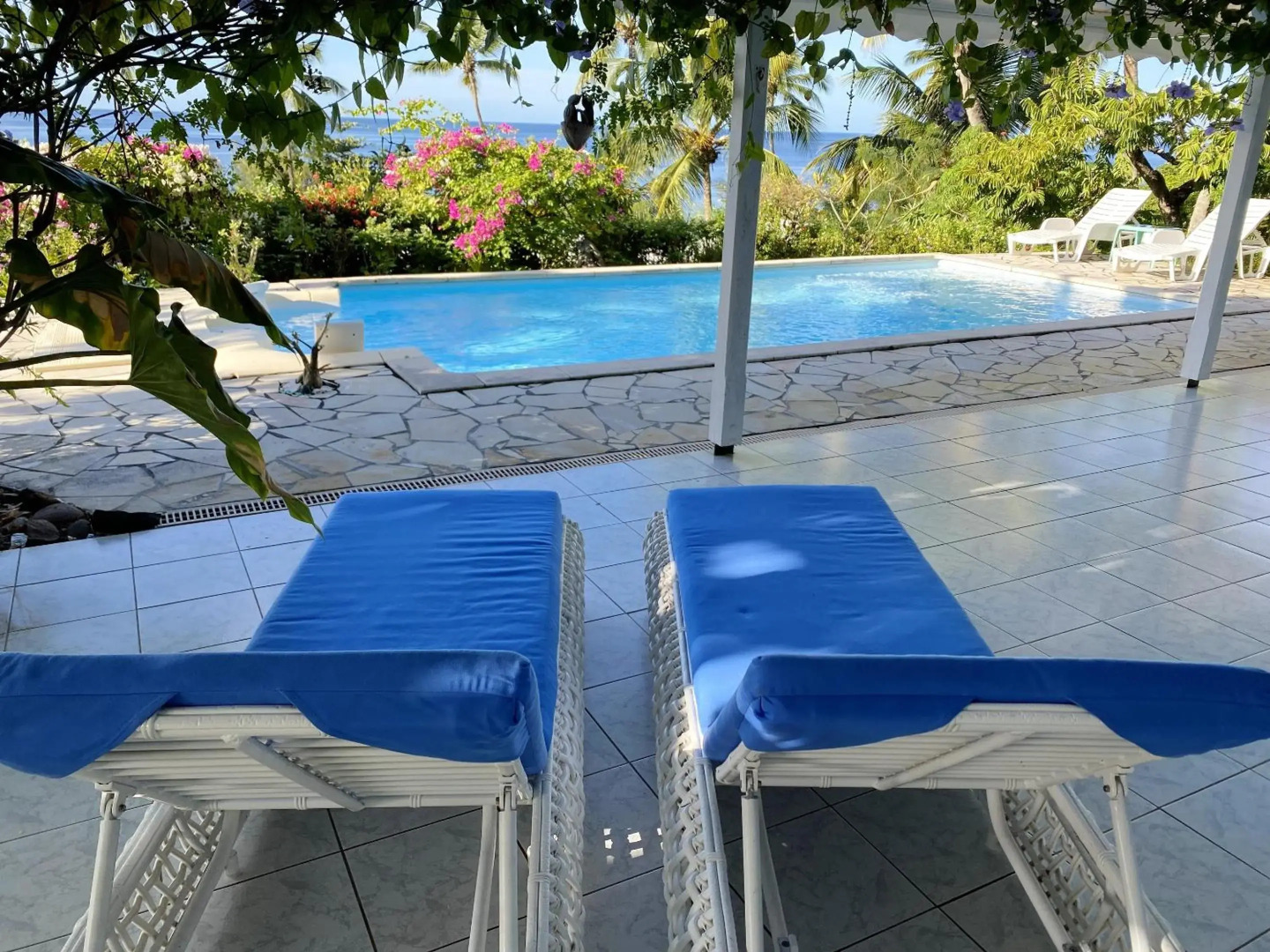 Villa de 2 chambres avec vue sur la mer piscine privee et jacuzzi a Saint Pierre