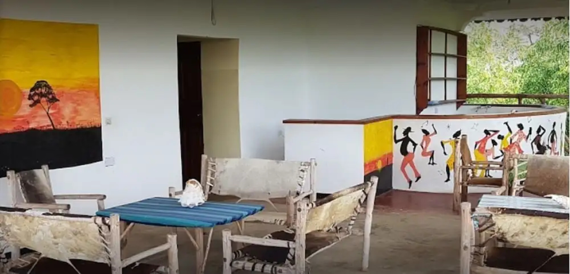 Mfumbwi Backpacker Lodge