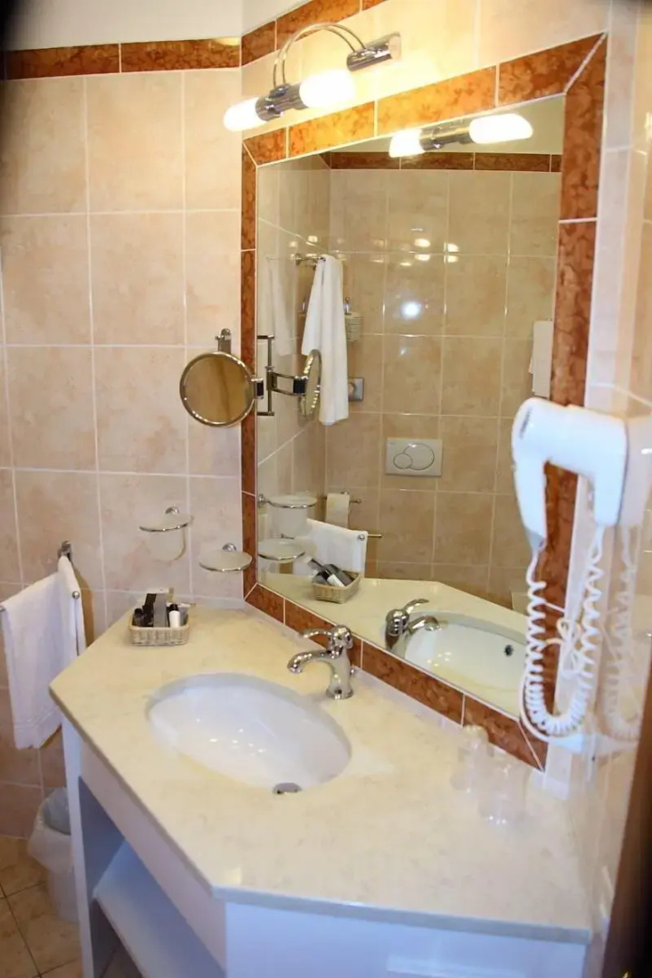 Sartori's Hotel