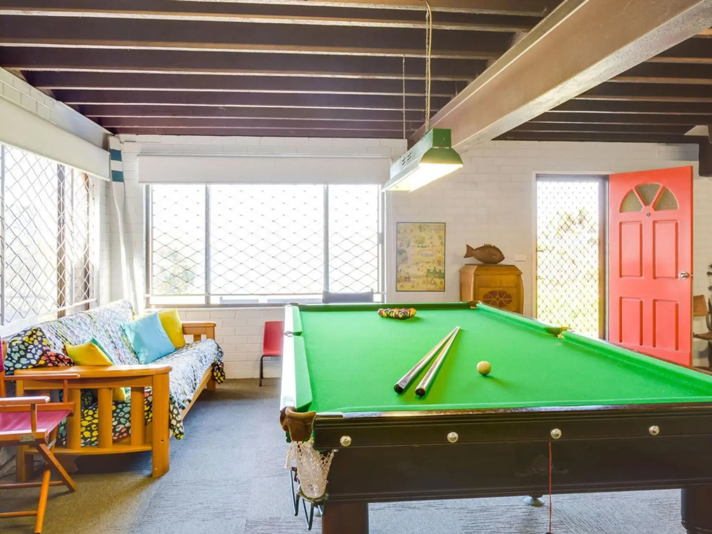 OSPREY Gerroa 4pm check out Sundays