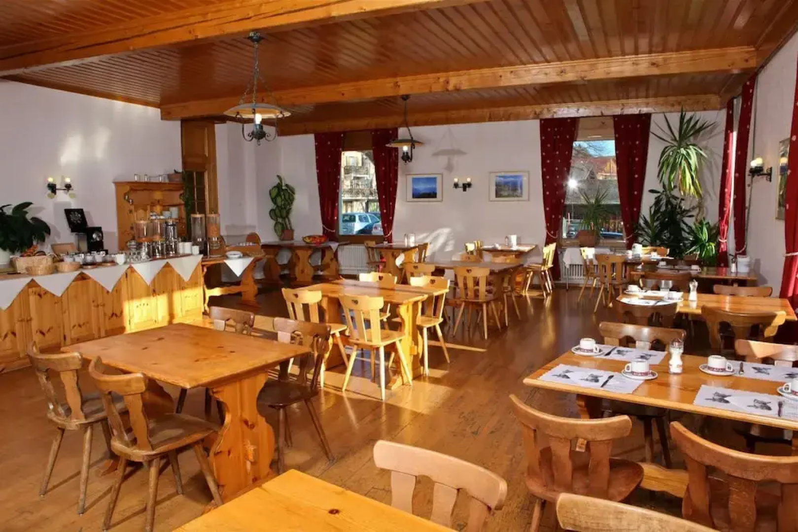 Hôtel La Tour dAï