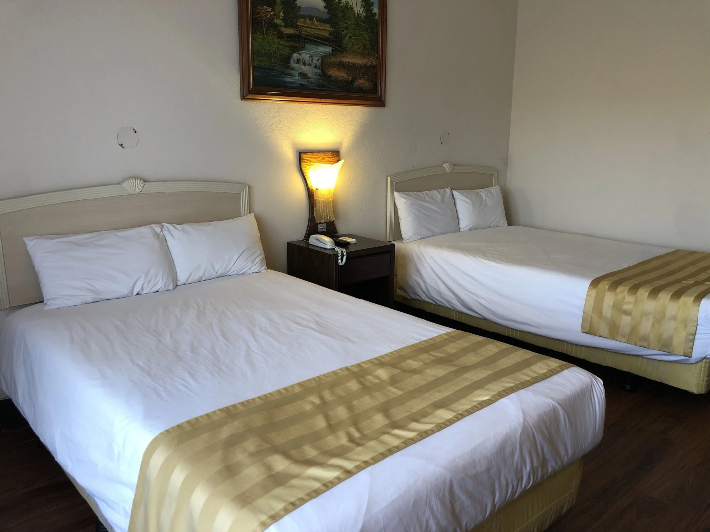 Holiday Saipan Hotel