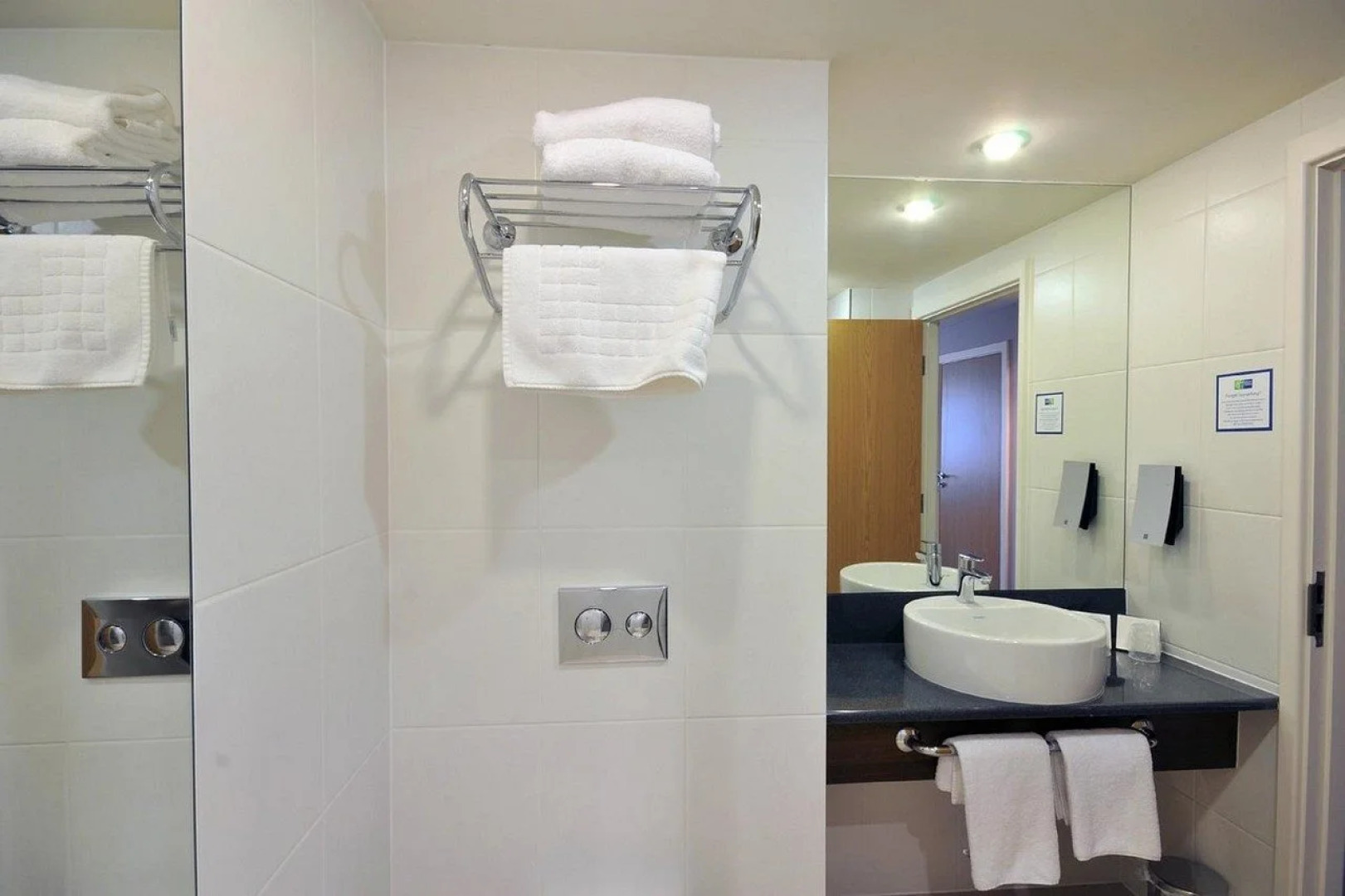 Holiday Inn Express Leigh - Sports Village by IHG