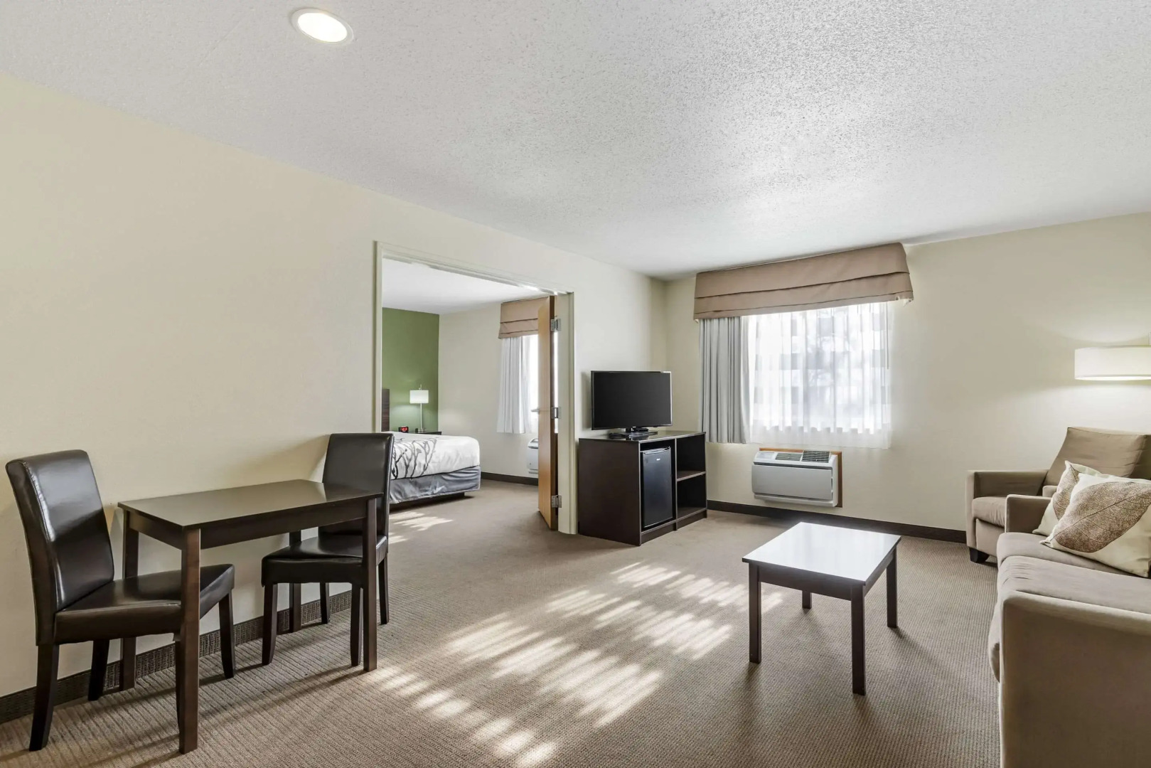 Sleep Inn & Suites Charles City