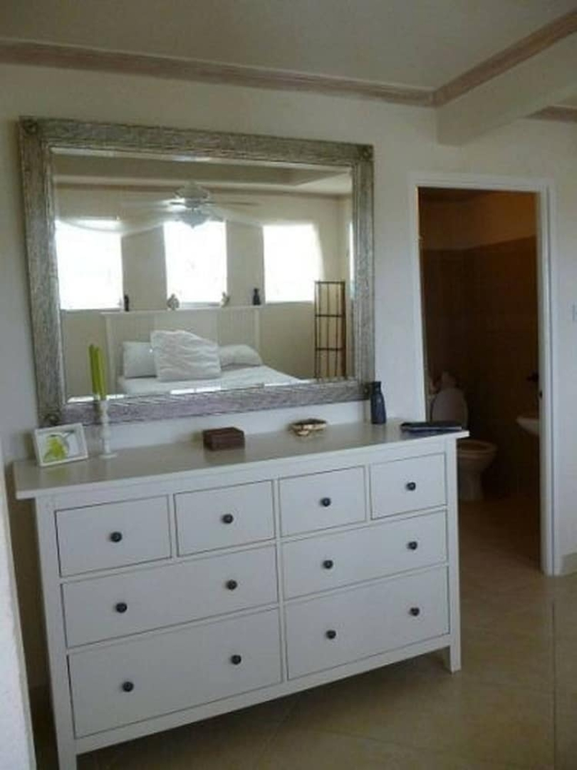 Beautiful Apartment Across The Road From The Beach