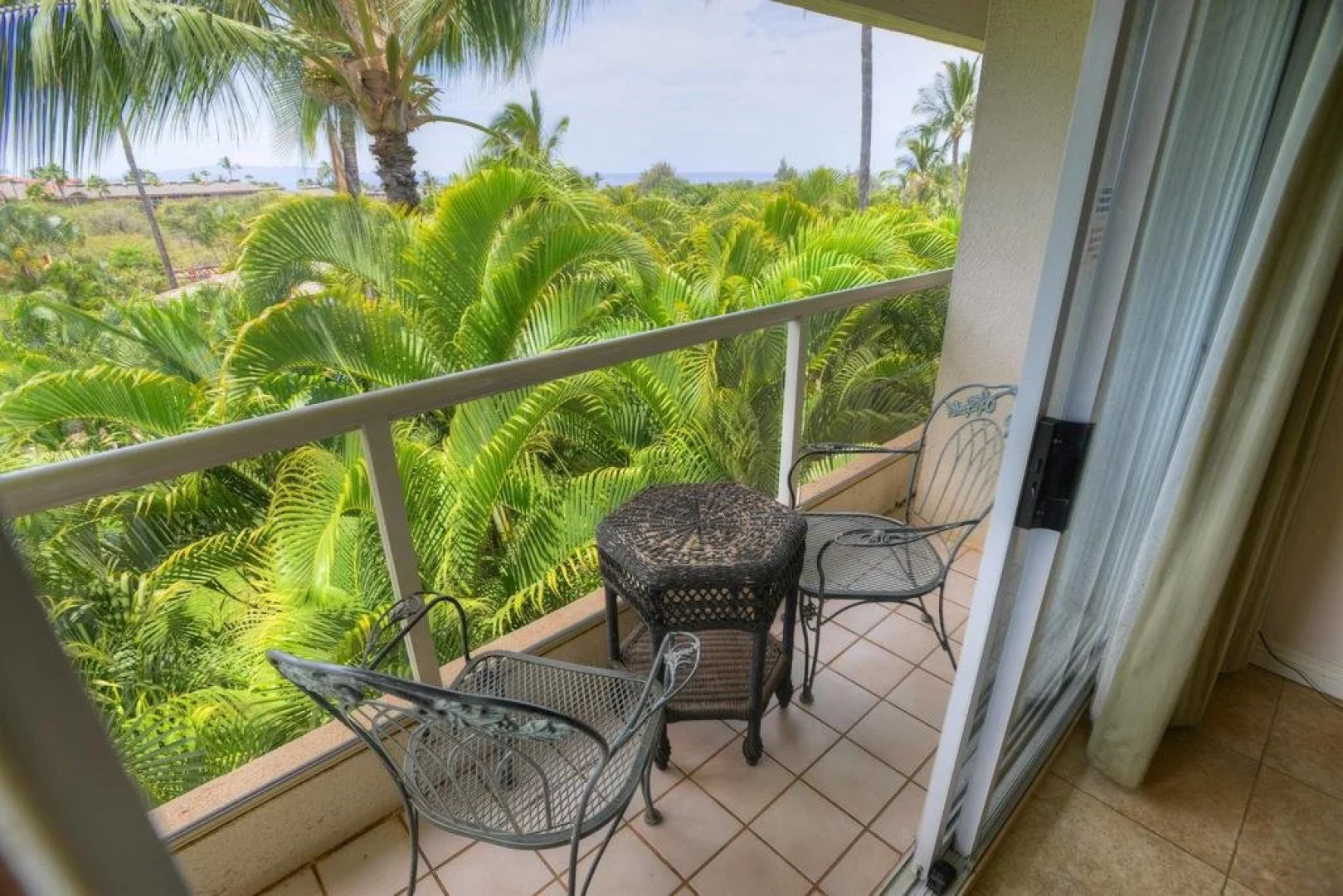 Maui Banyan by Castle Resorts & Hotels