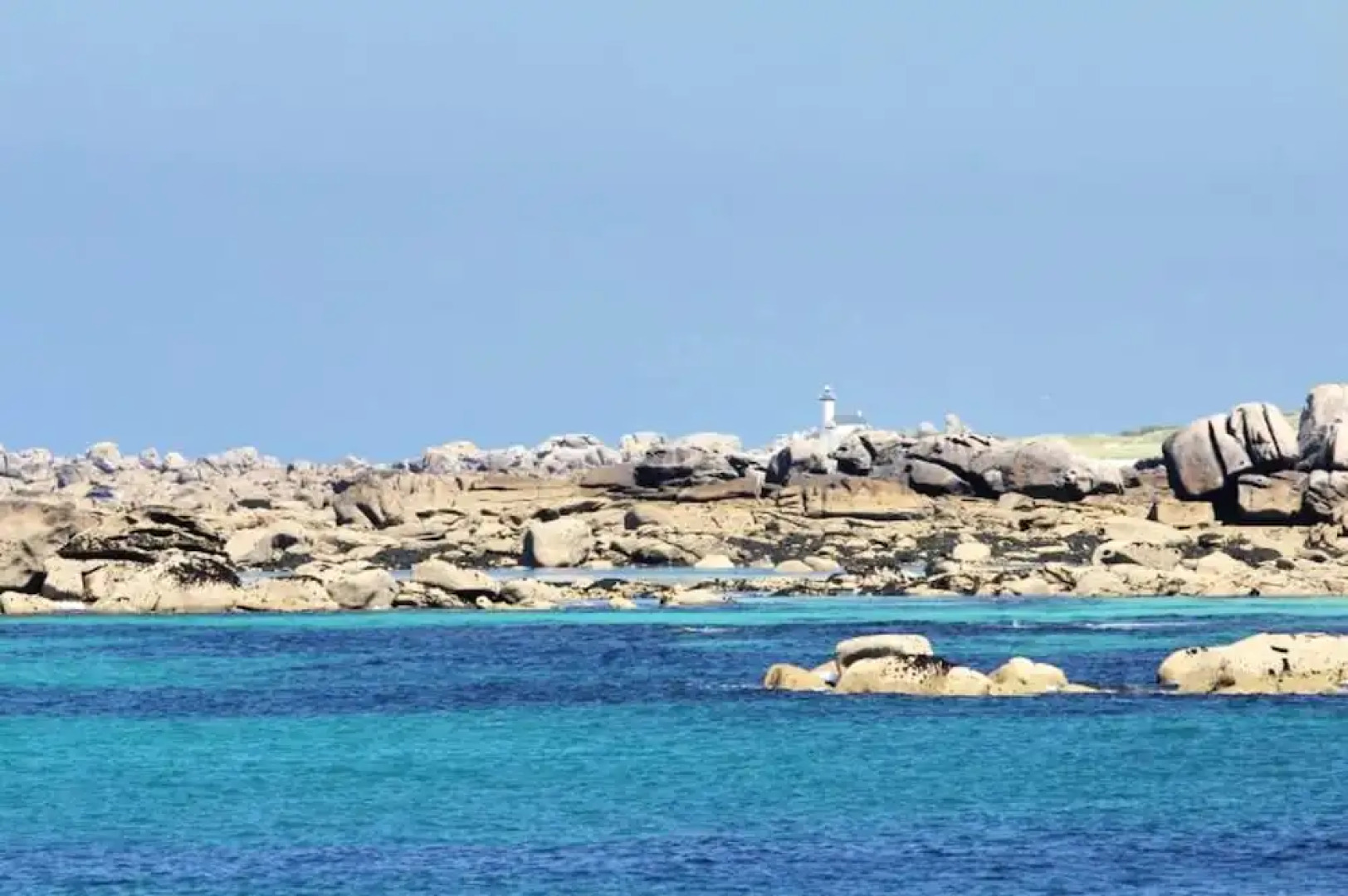 Property with 2 Bedrooms in Kerlouan, with Furnished Garden - 100 M From the Beach