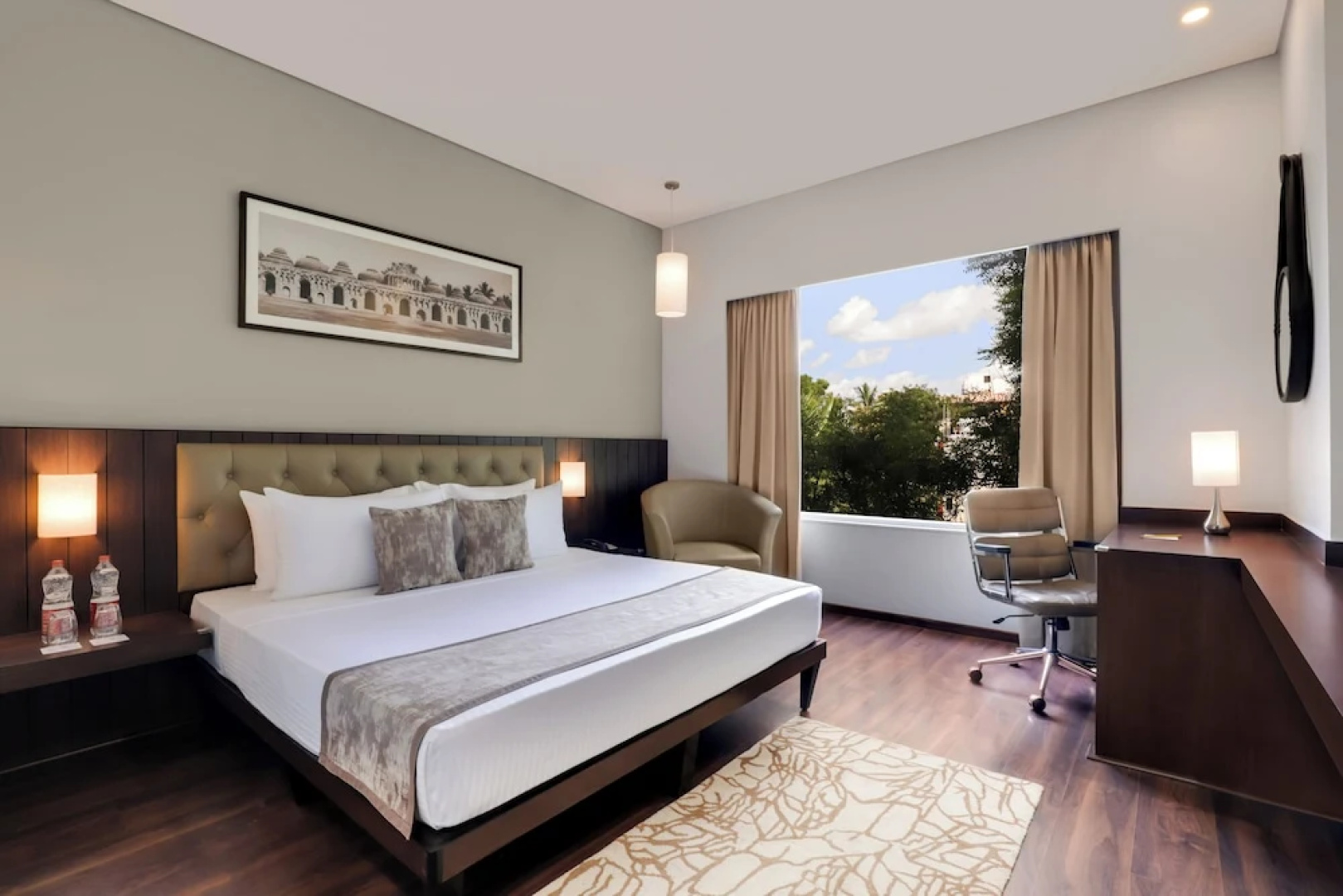 Lemon Tree Hotel Hubli
