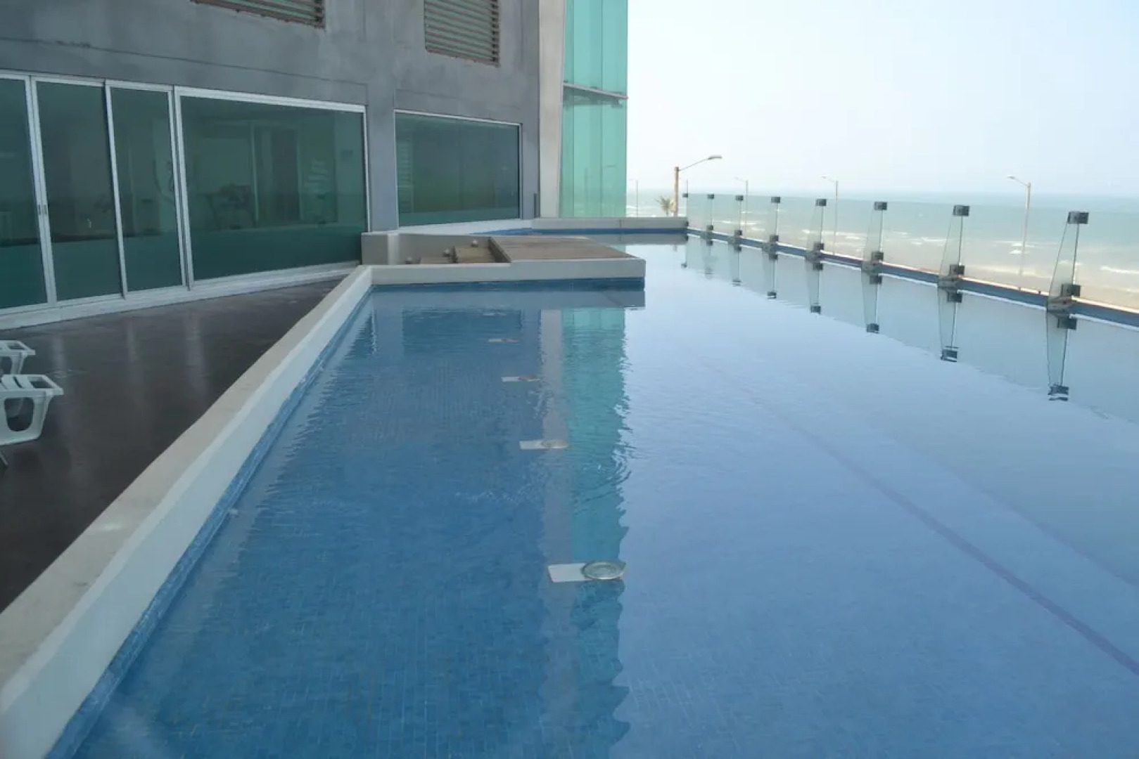 Quetzalcoatl Hotel & Suites Deluxe