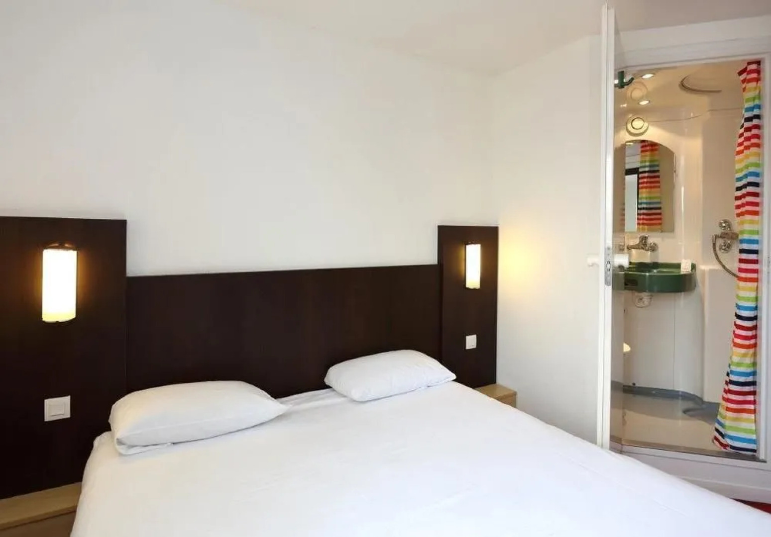 Brit Hotel Essentiel Reims Taissy
