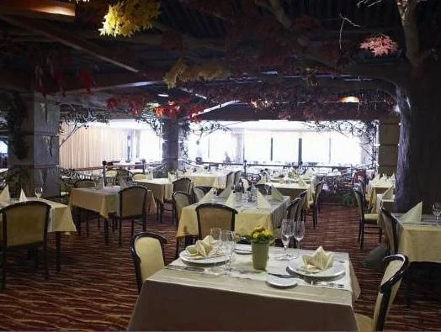 Korona, Resort & Entertainment