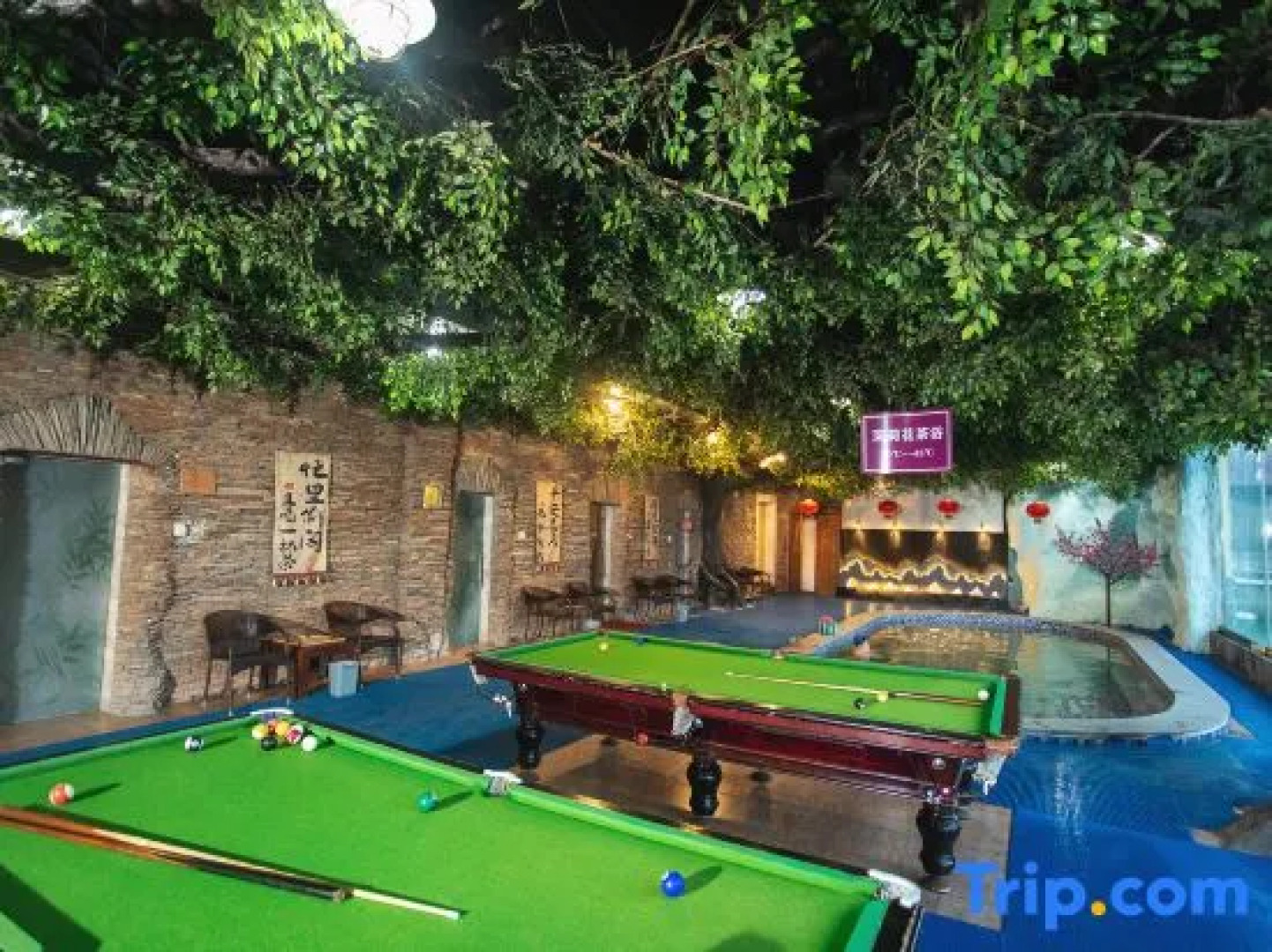 Huailai Diman Hot Spring Resort