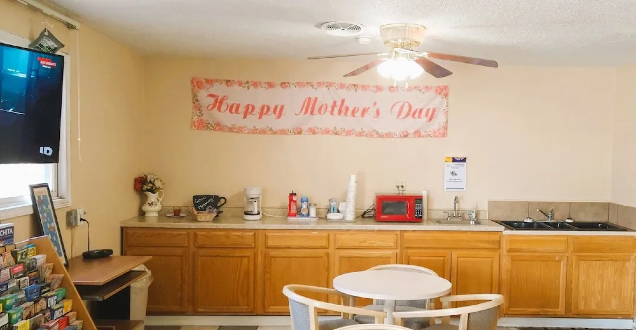 Grand View Plaza Inn & Suites