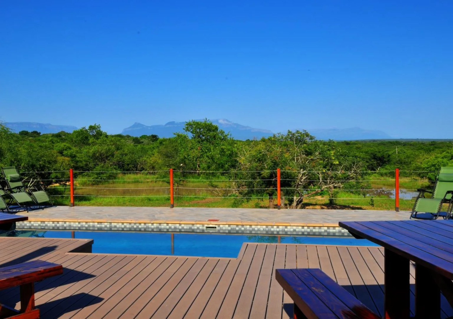 Cheetah Paw Eco Lodge