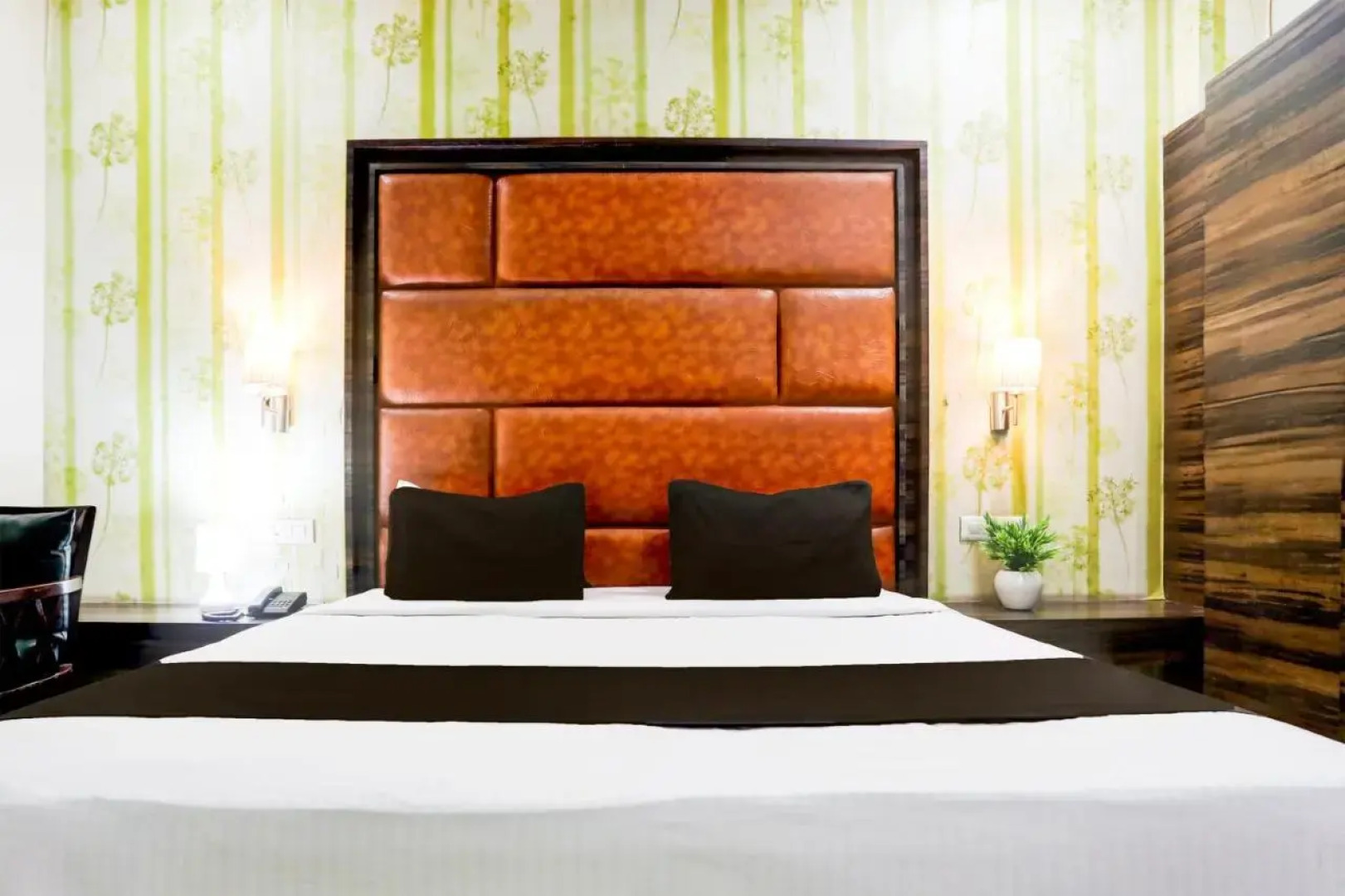 Townhouse 900 Hotel Surya Palace