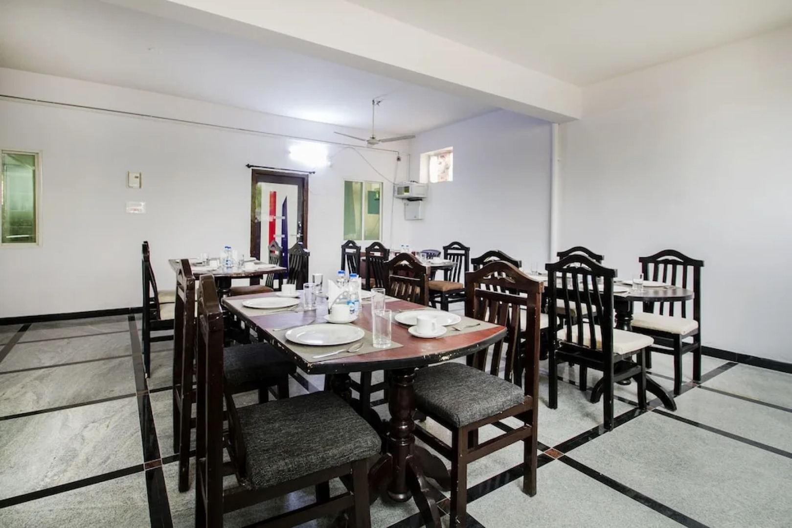 OYO 6663 Airport Pride Inn