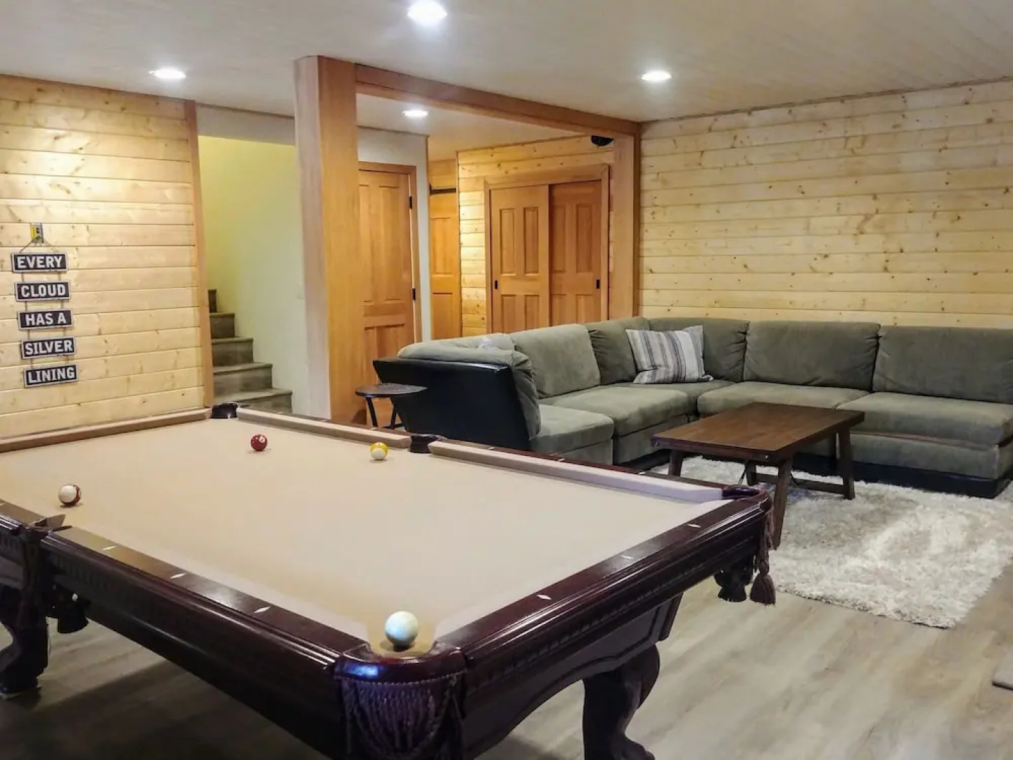 07MF - Lake Front - Hot Tub - BBQ - Sleeps 8