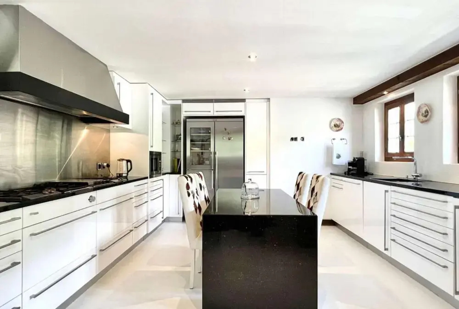 7-bedroom Chalet With Private Pool