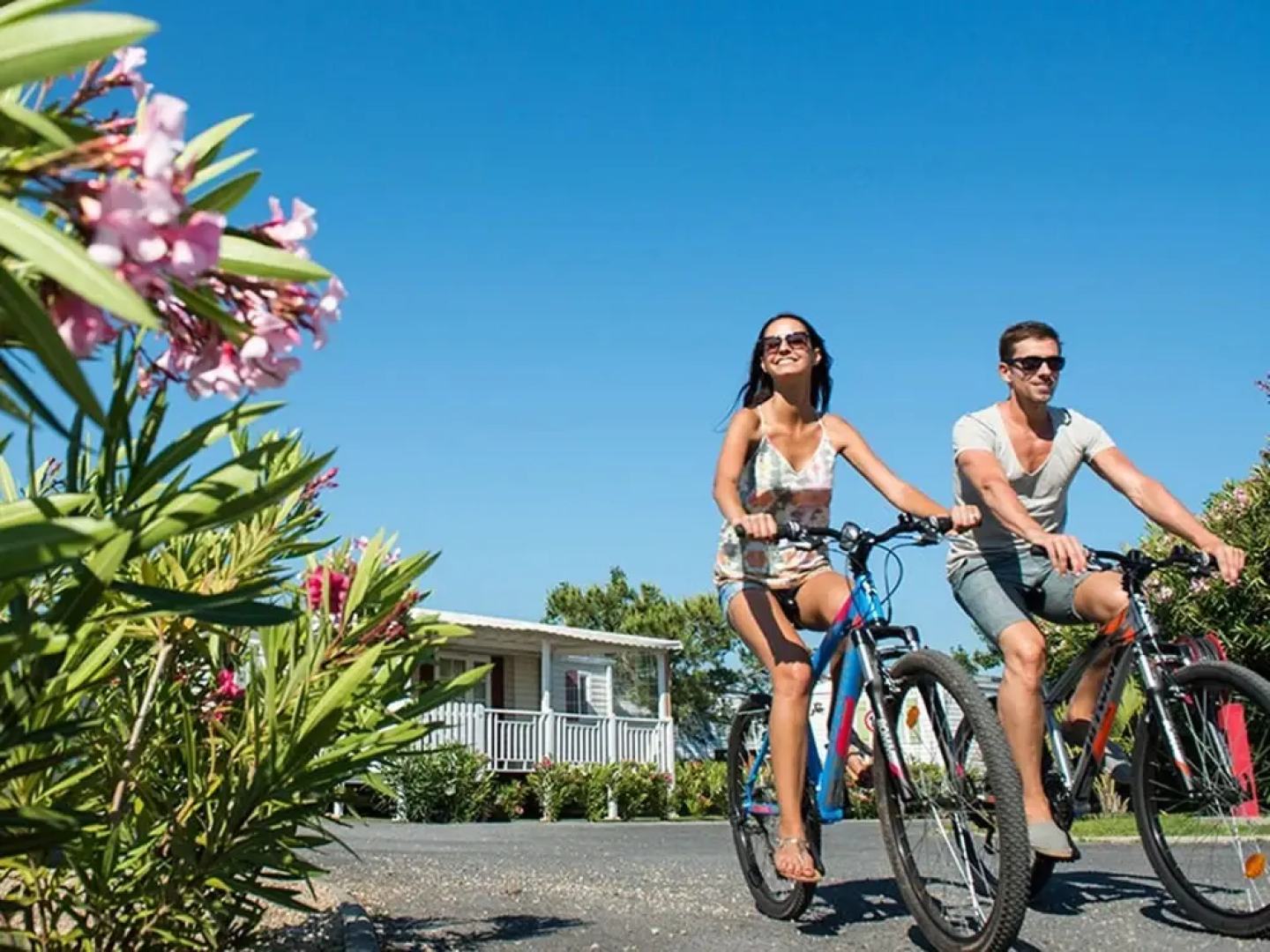 Property With 2 Bedrooms in Saint-julien-en-born, With Shared Pool, Furnished Garden and Wifi - 3 km From the Beach