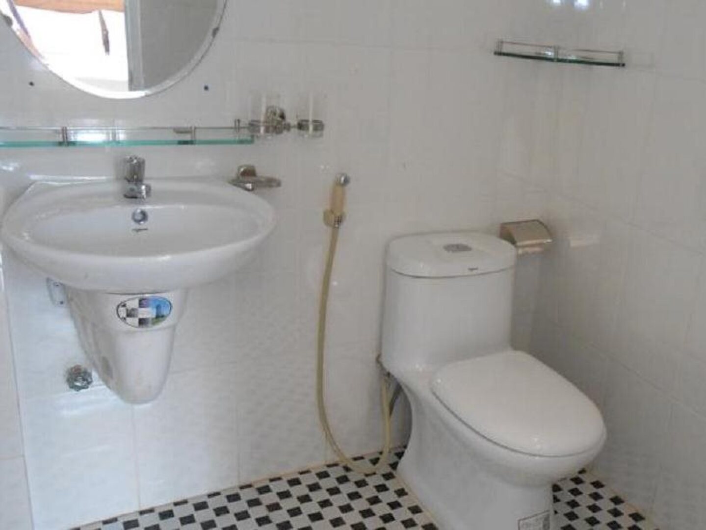 Con Son Island Hotel