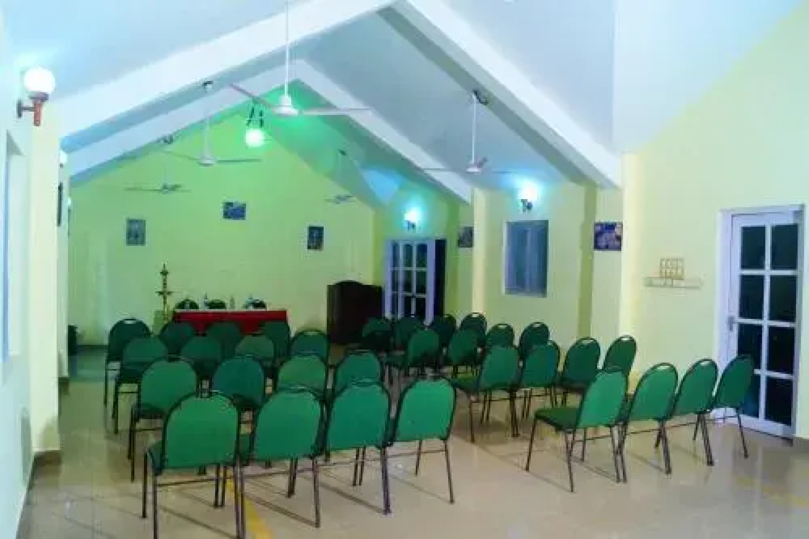 Contour Jungle Resort