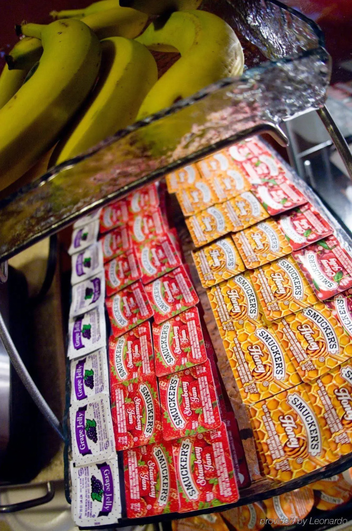 Garner Hotel Evansville East by IHG